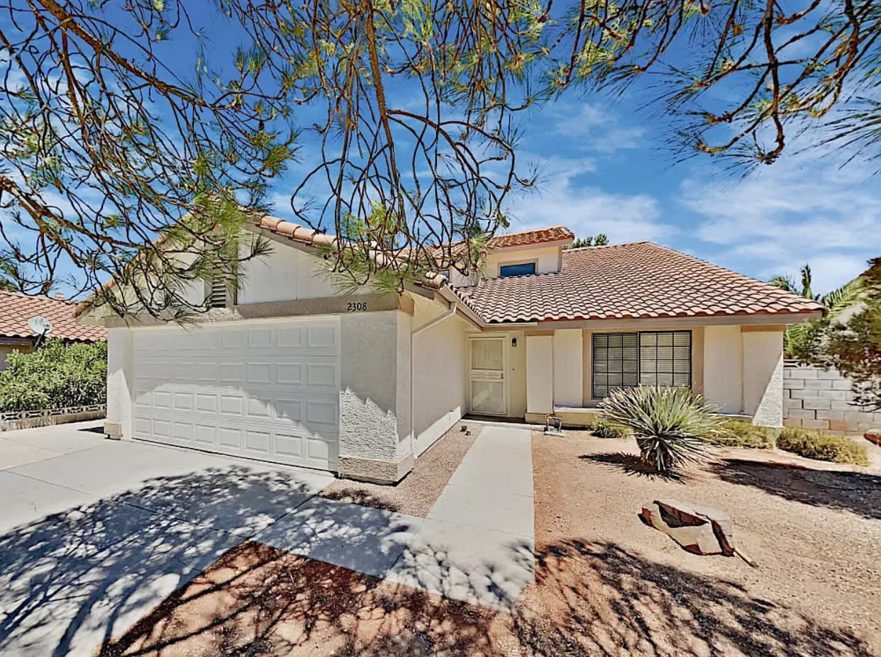 2304 Lone Pine Drive – photo 5