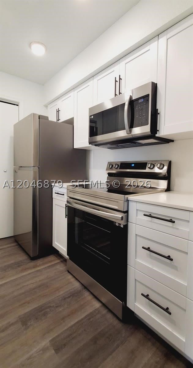 927 Riverside Dr – photo 4