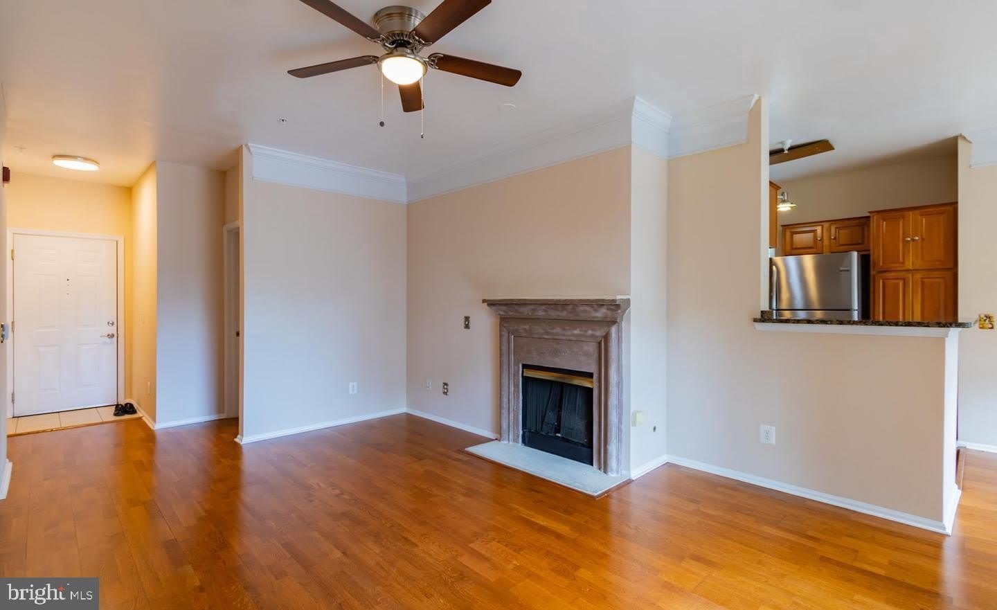 1600 Spring Gate Drive – photo 3