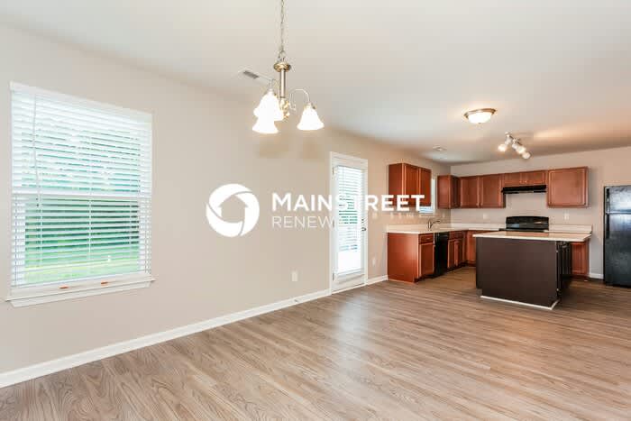 2412 Hart Road – photo 3