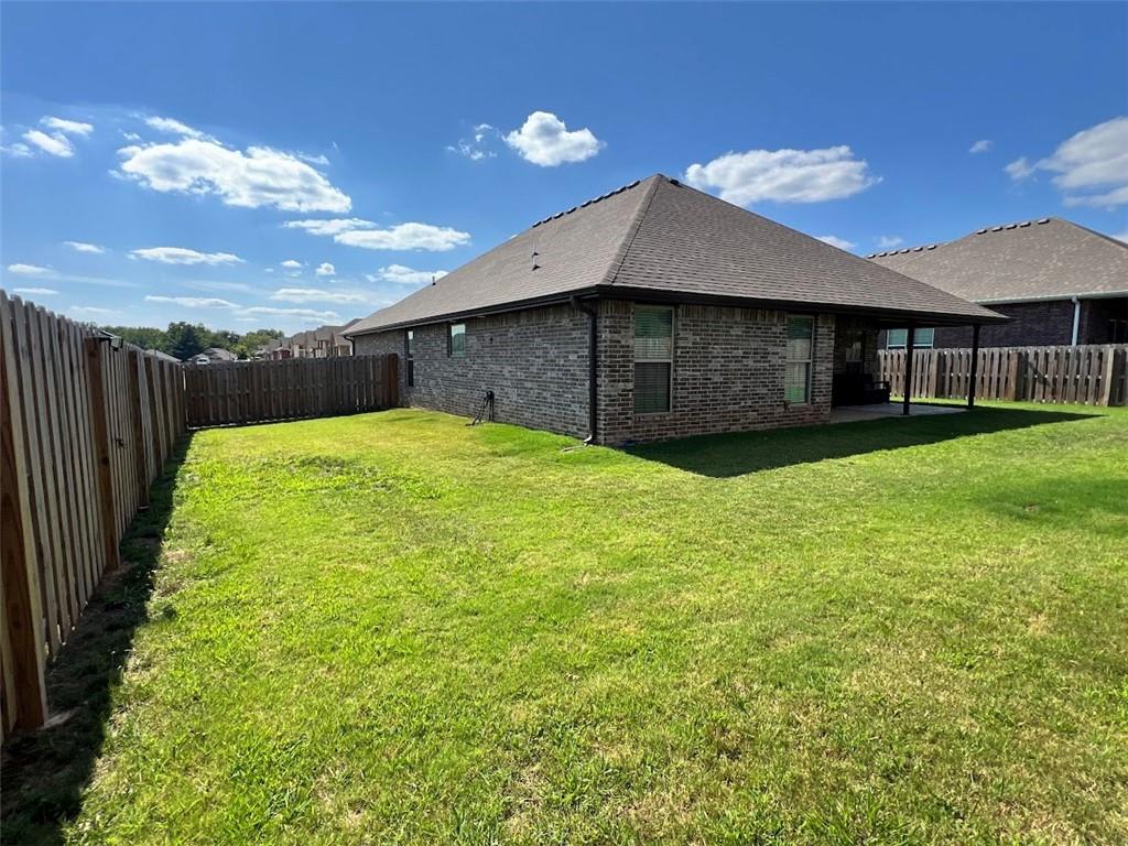 396 Hall Avenue – photo 5