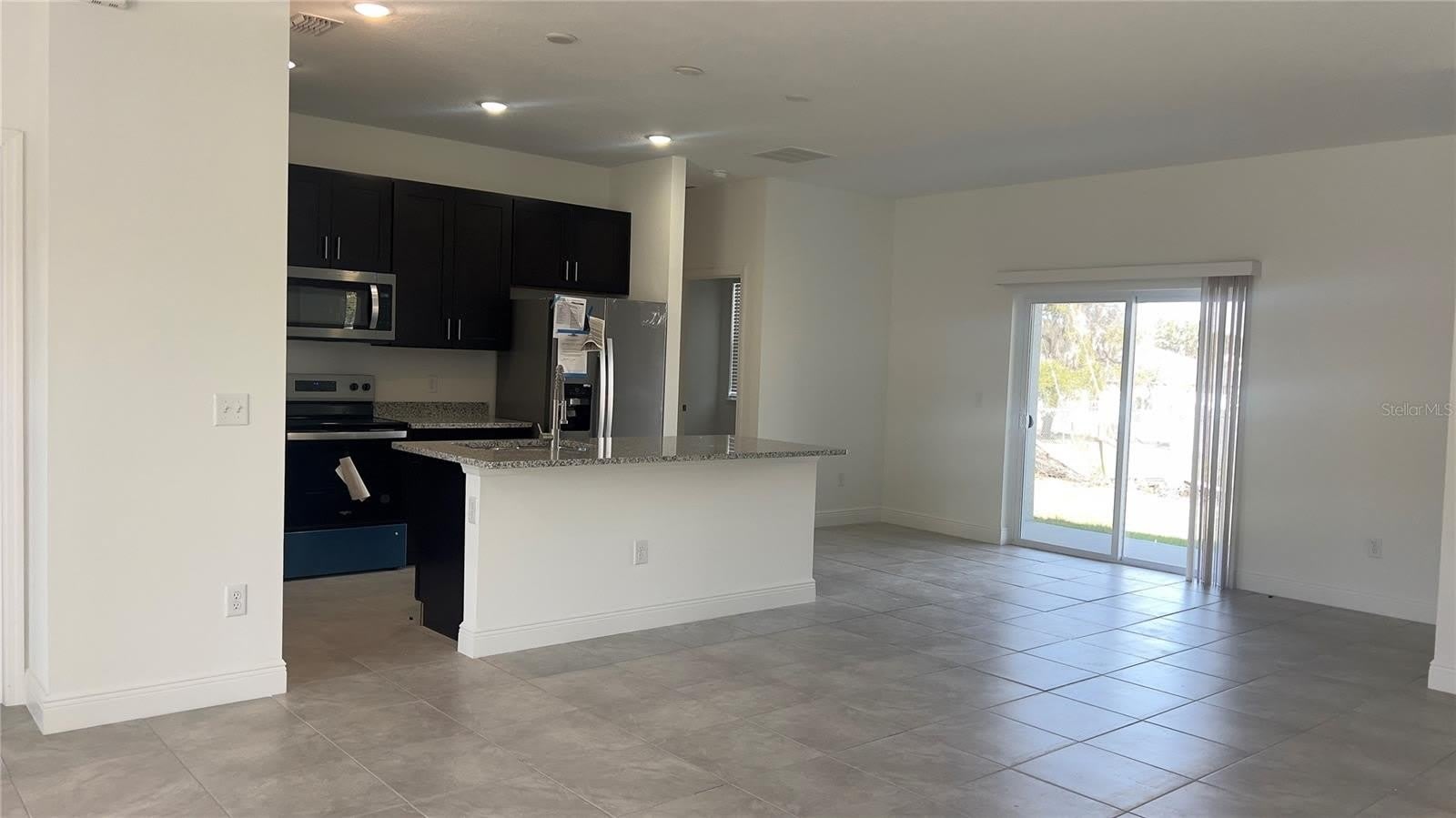 237 Cimarron Drive – photo 4