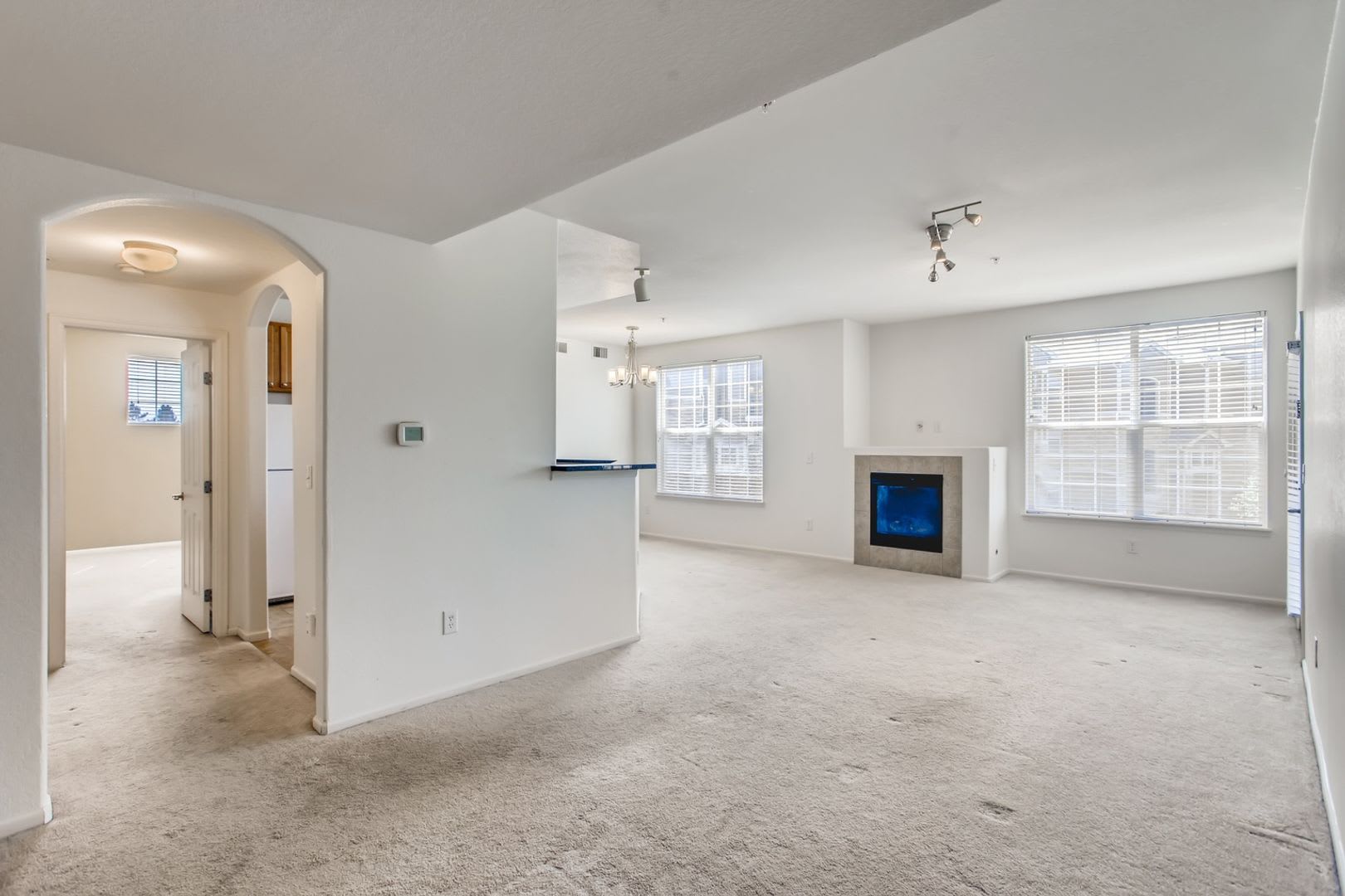 Charming 2BR Condo in Erie – photo 3