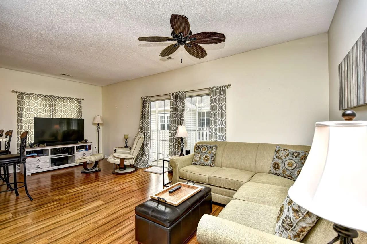 3307 Sweetwater Blvd – photo 5
