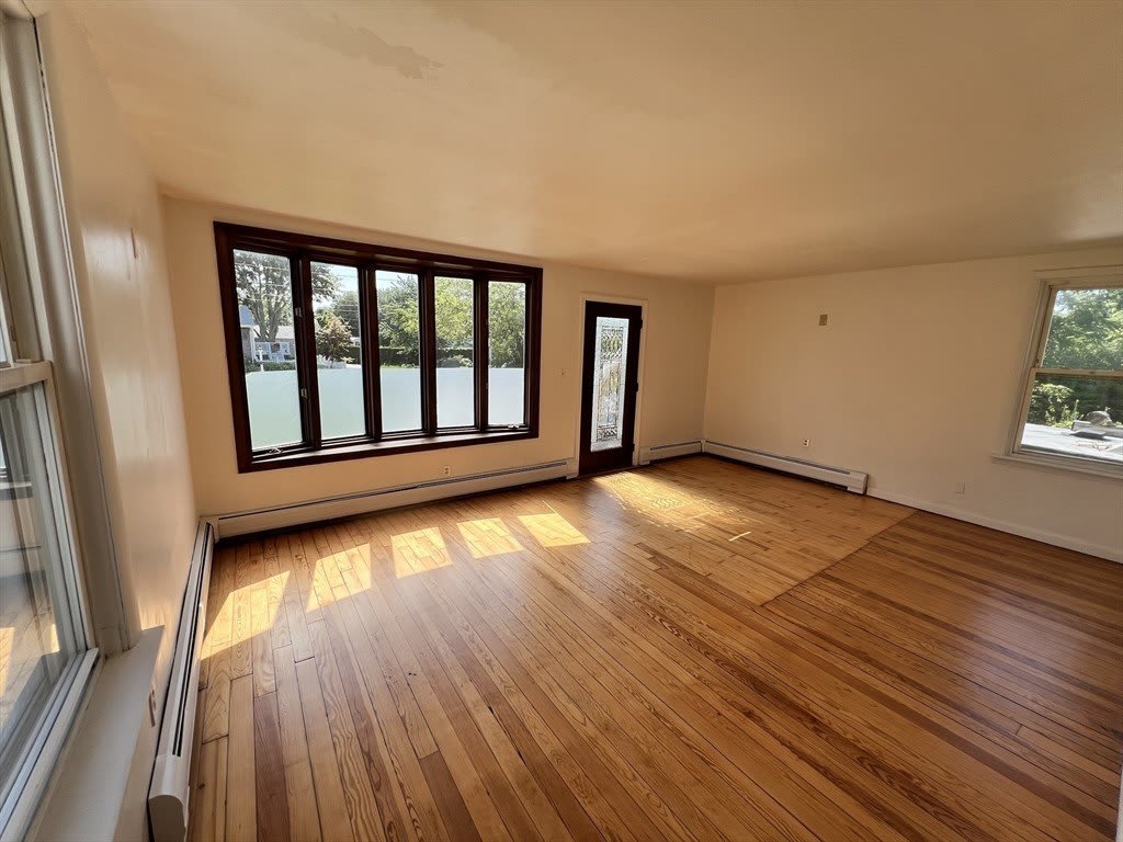 151 Rogers St – photo 3