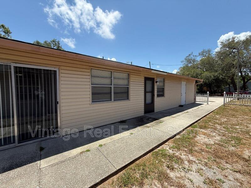 1231 Illinois Ave – photo 1