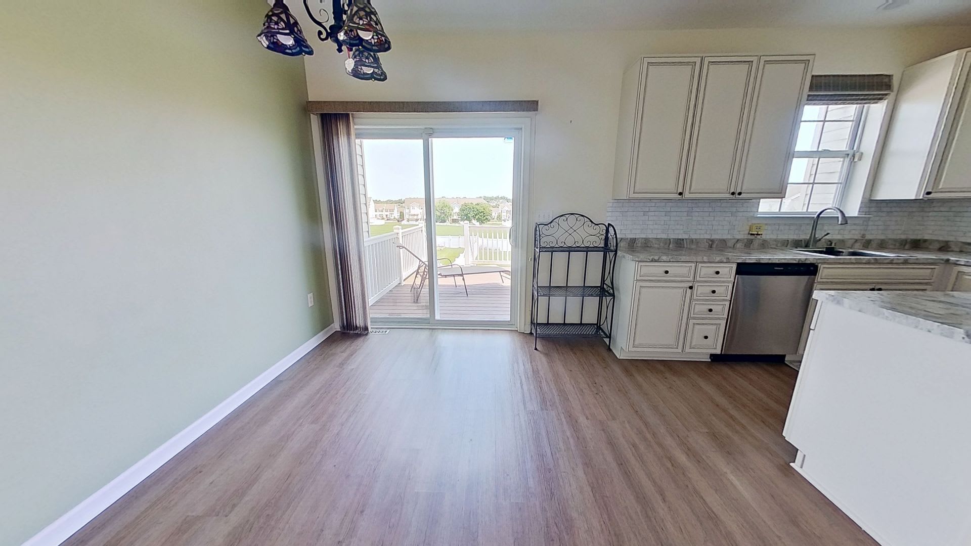 Townhouse with Attached Garage – photo 4
