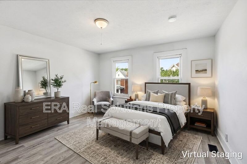 150 S Cypress Ave – photo 2