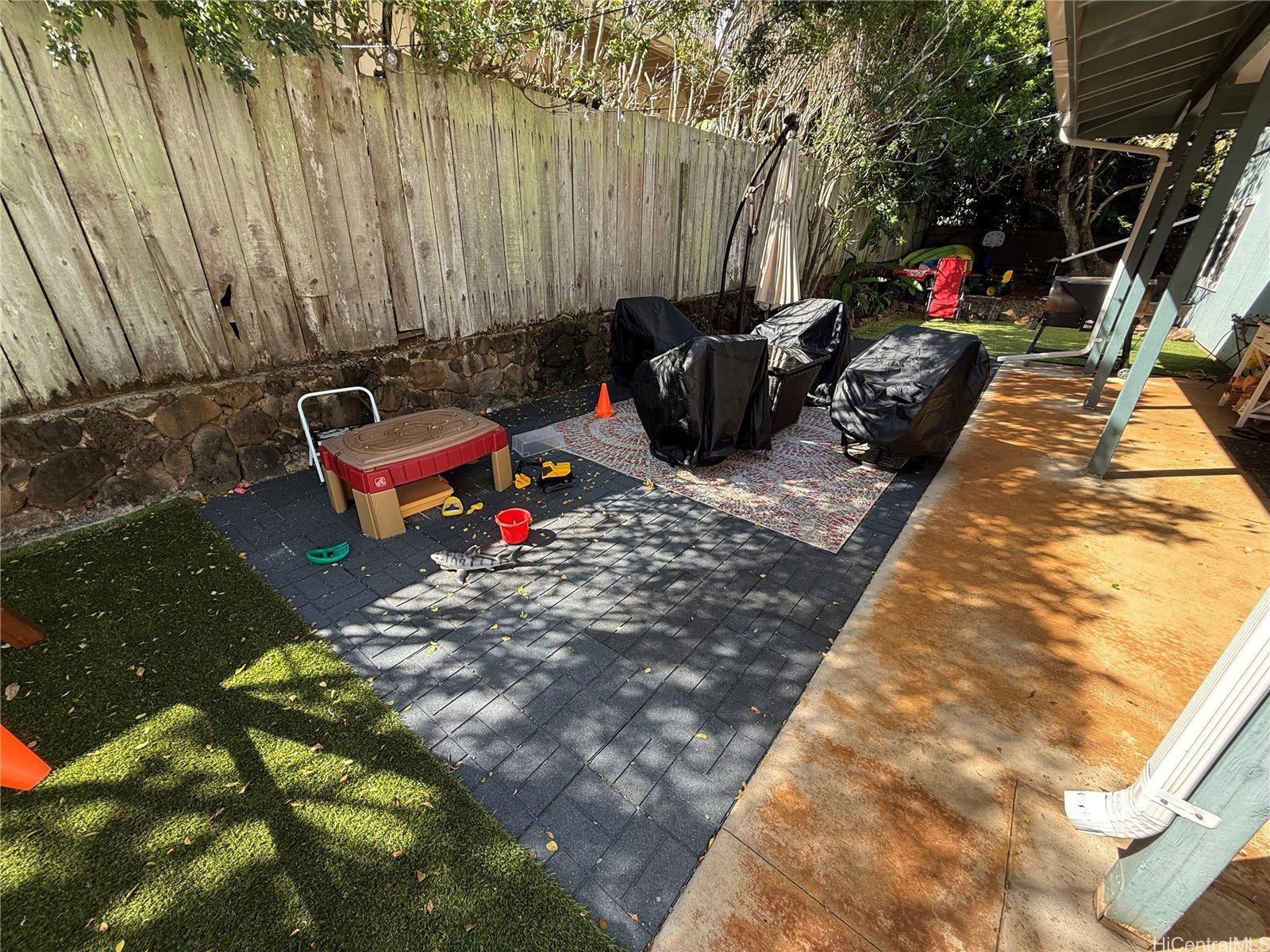 1268 Ulupii Street – photo 3