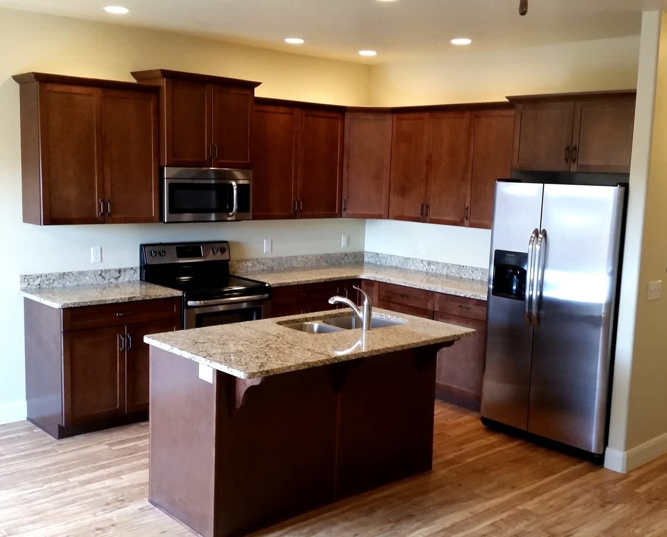 3 Bedroom Townhome In Santa Clara With Snow Canyon Views – photo 2