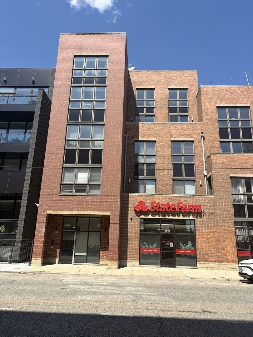 1610 W Grand Avenue – photo 1