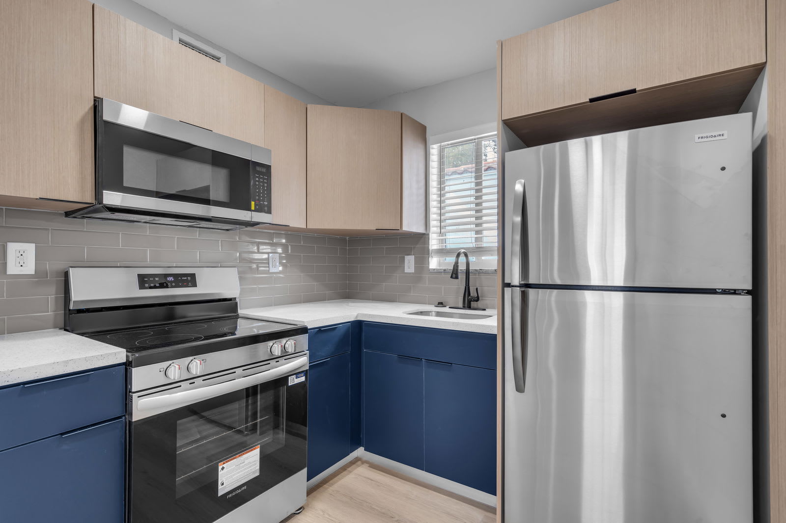560 Northeast 63rd Street – photo 2