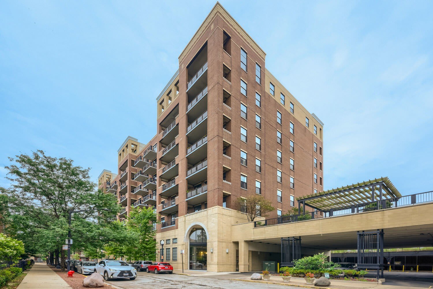 811 W 15th Place – photo 1