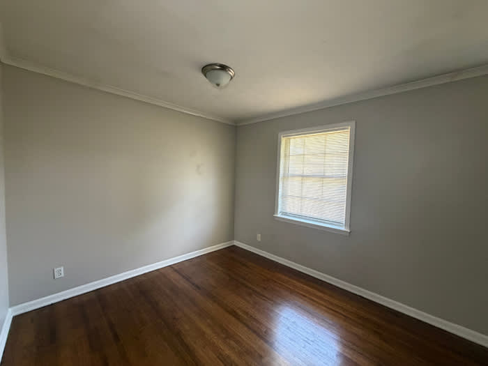 4479 Jamaica Avenue – photo 5