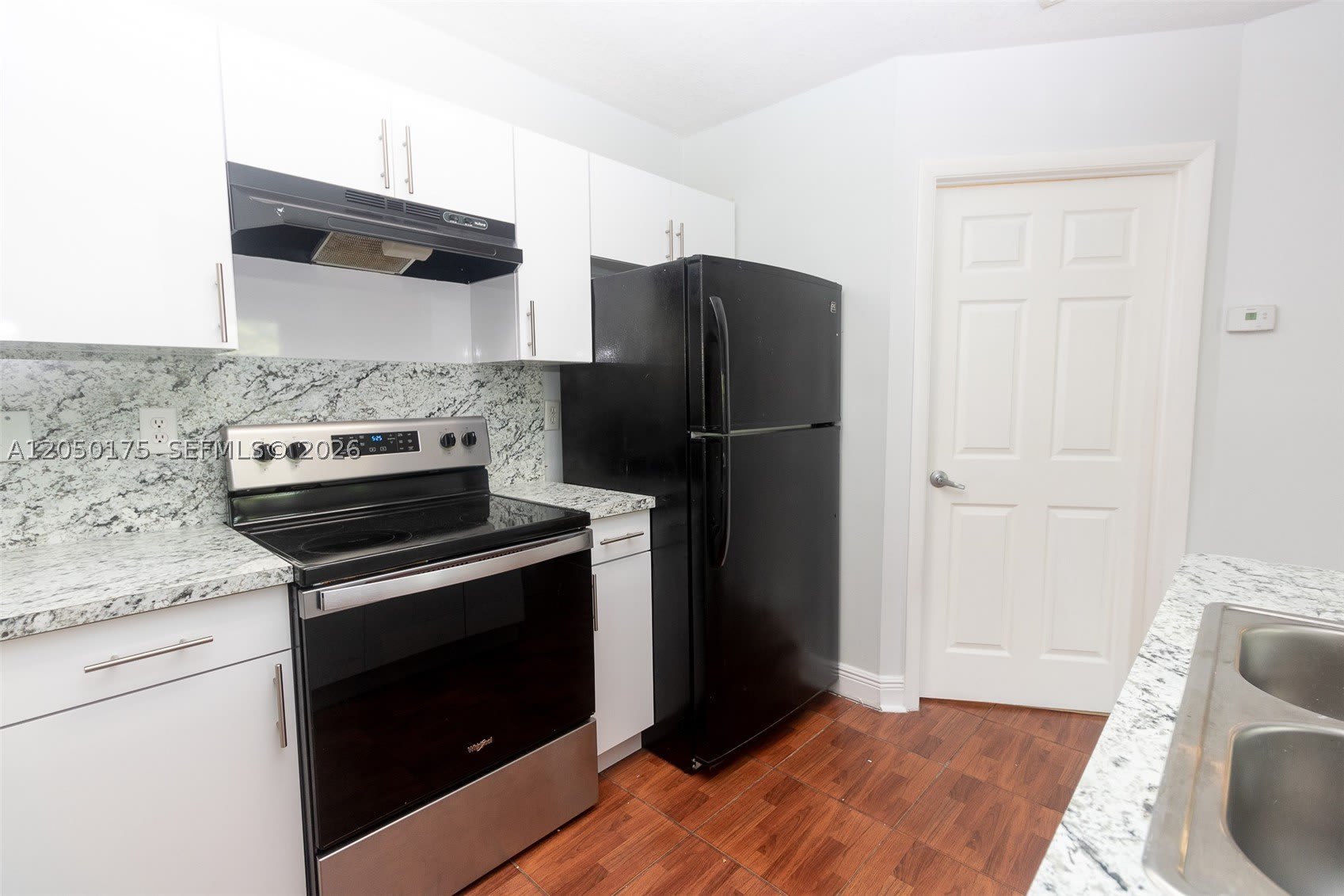 18308 NW 68th Ave – photo 2