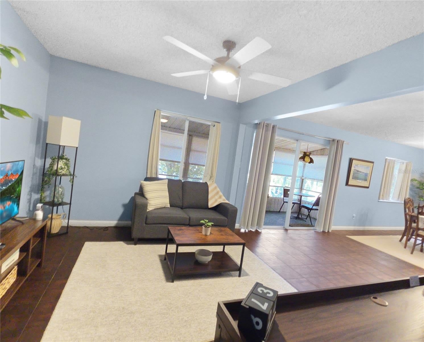 553 FAIRWAYS Circle – photo 5