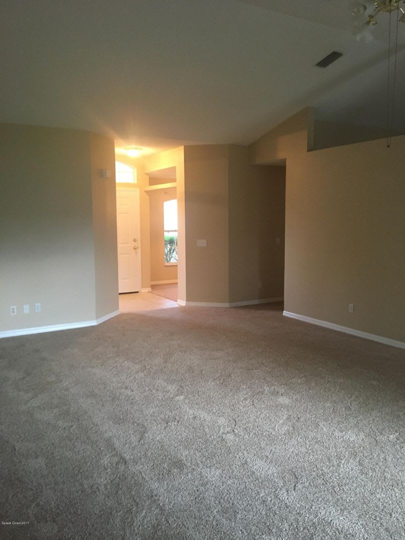 Single Family Home – photo 3