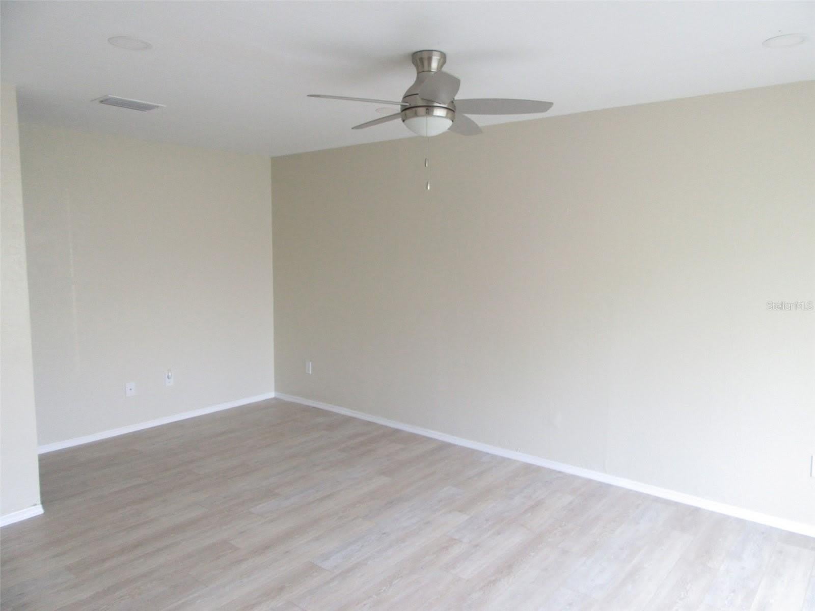 23029 ALABASTER Avenue – photo 3