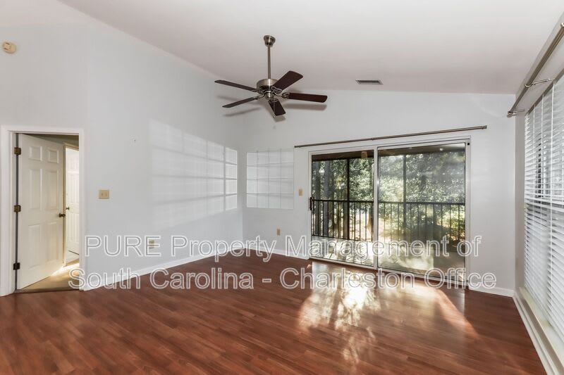208 Pipers Ln – photo 5