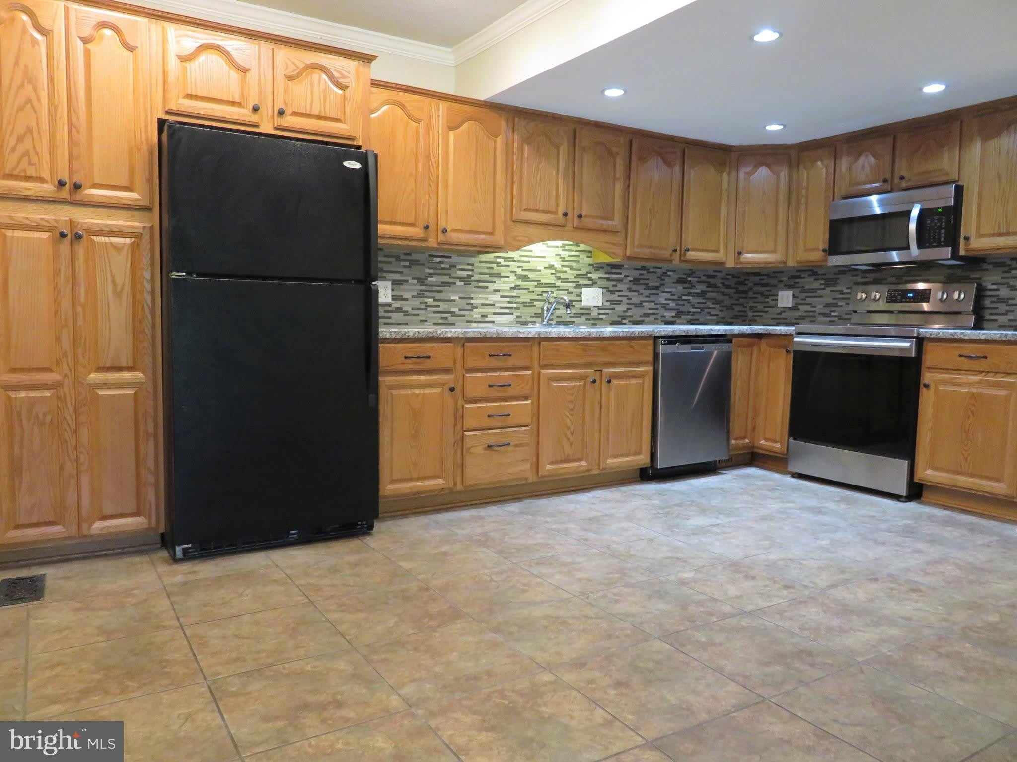 126 BERWICK Place – photo 4
