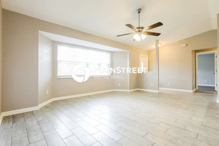 4826 Hurley Avenue – photo 2