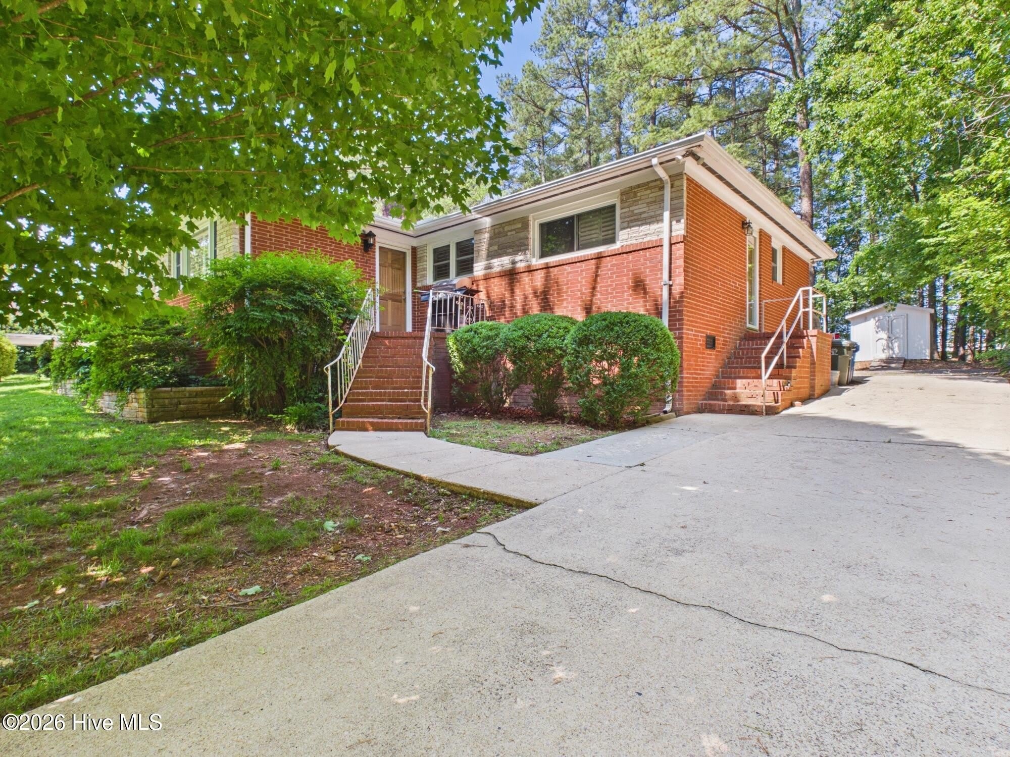 6515 Pleasant Pines Drive – photo 1