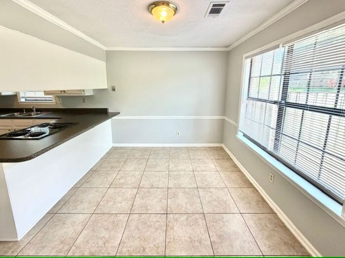 6383 Eastbrier Drive – photo 5