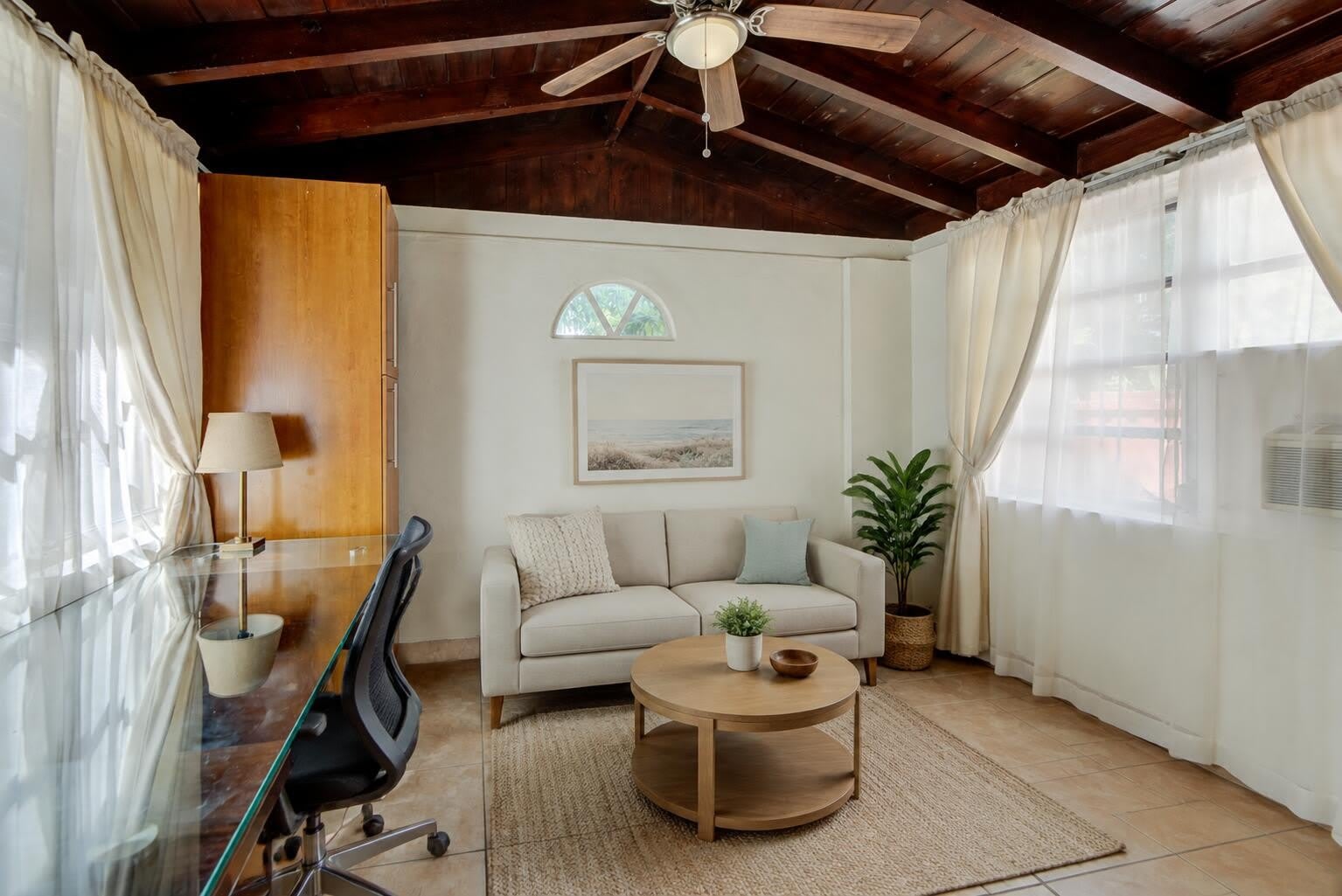 1136 NE 17th Way – photo 4