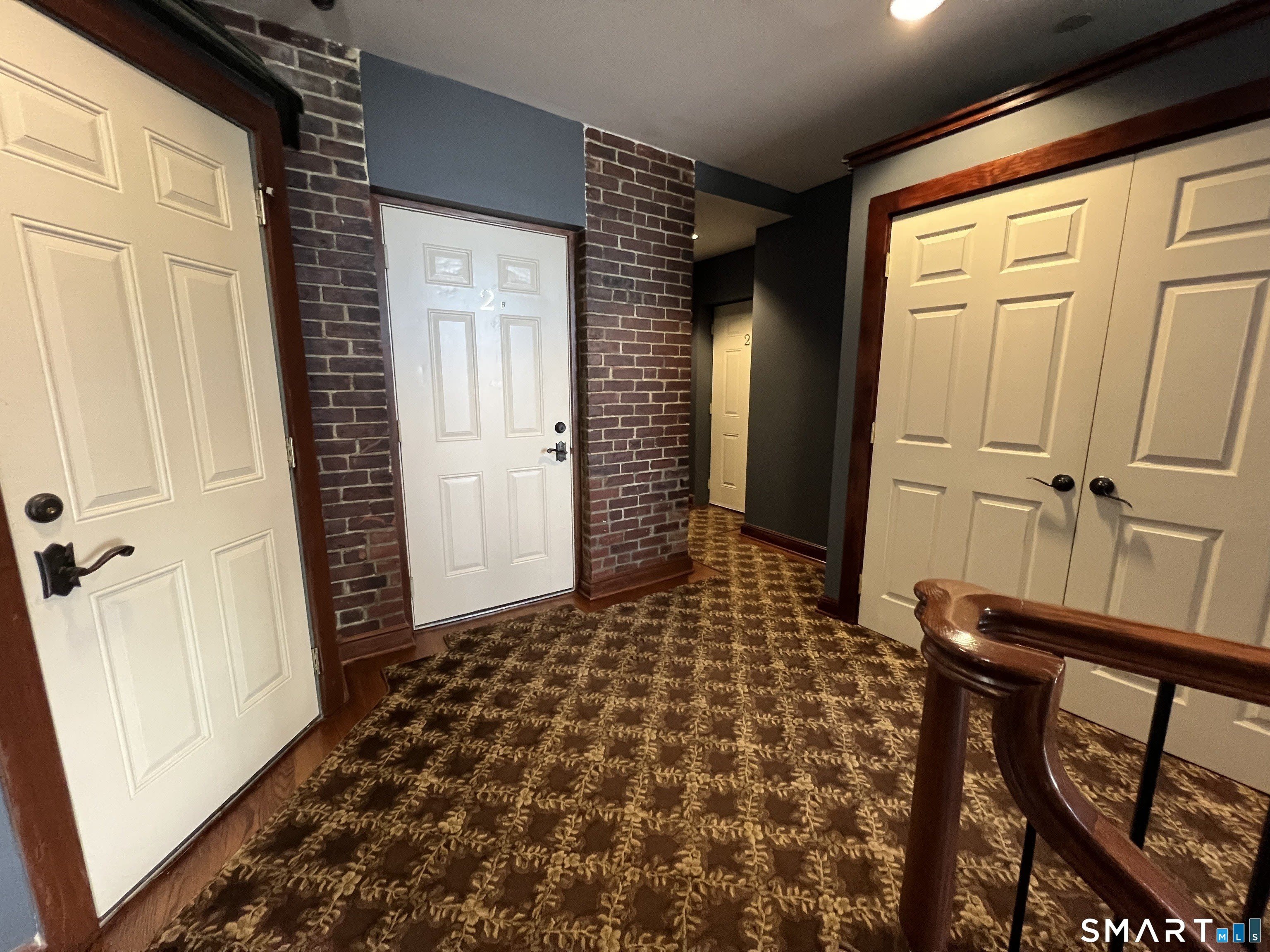 9 River Street – photo 1
