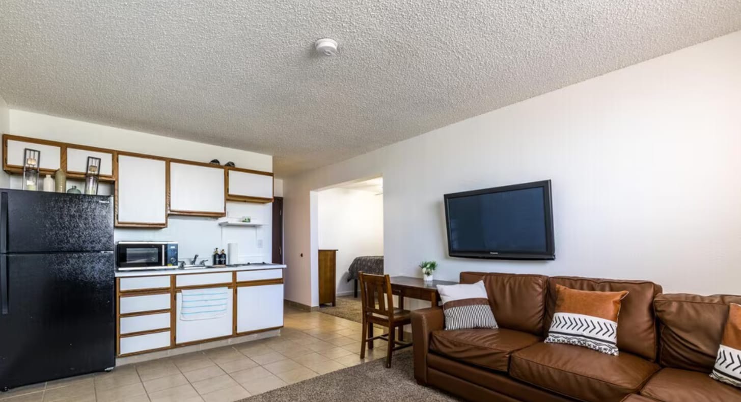 Sunrise Apartments – photo 1