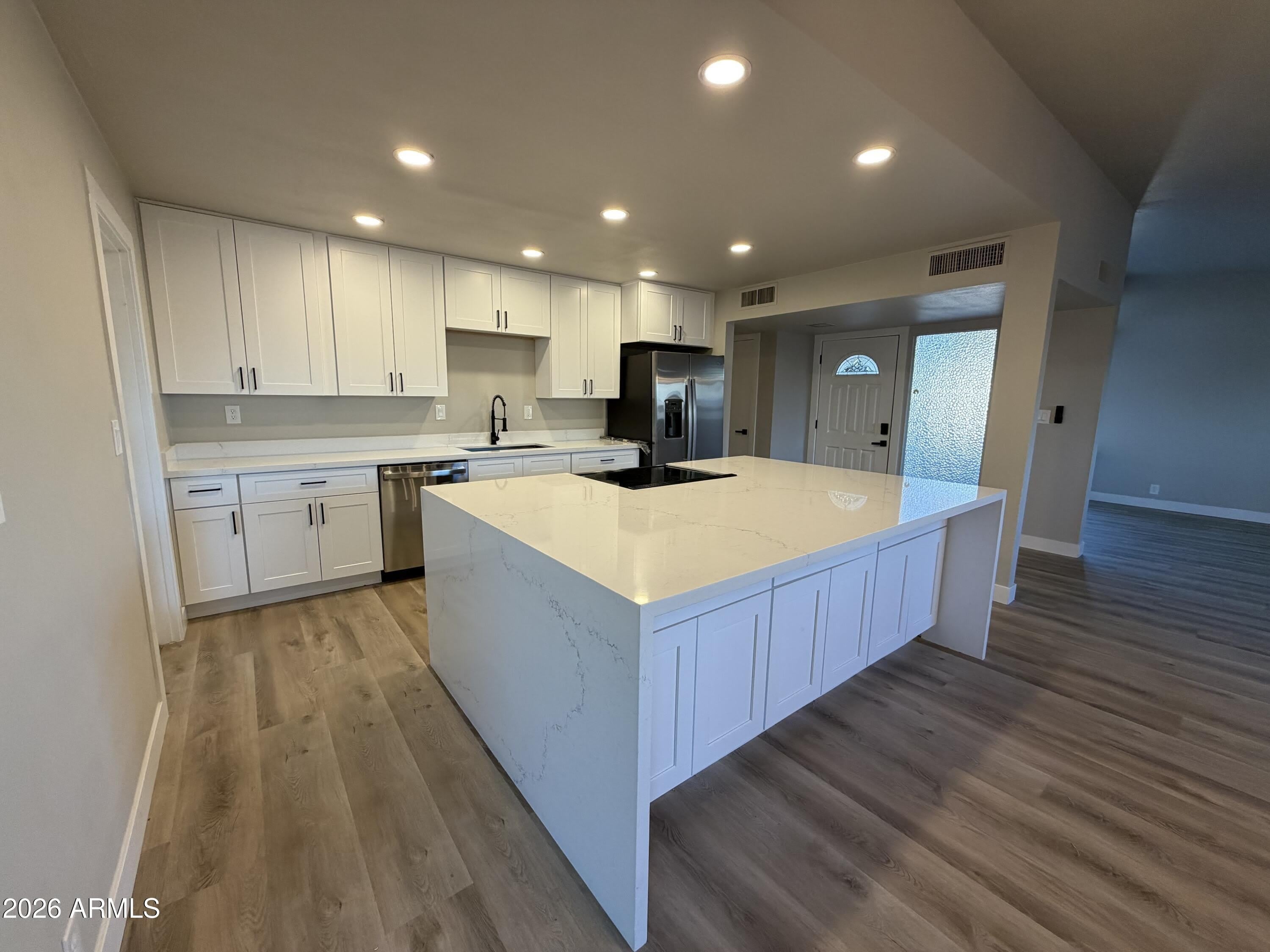 5420 N GRANITE REEF Road – photo 2