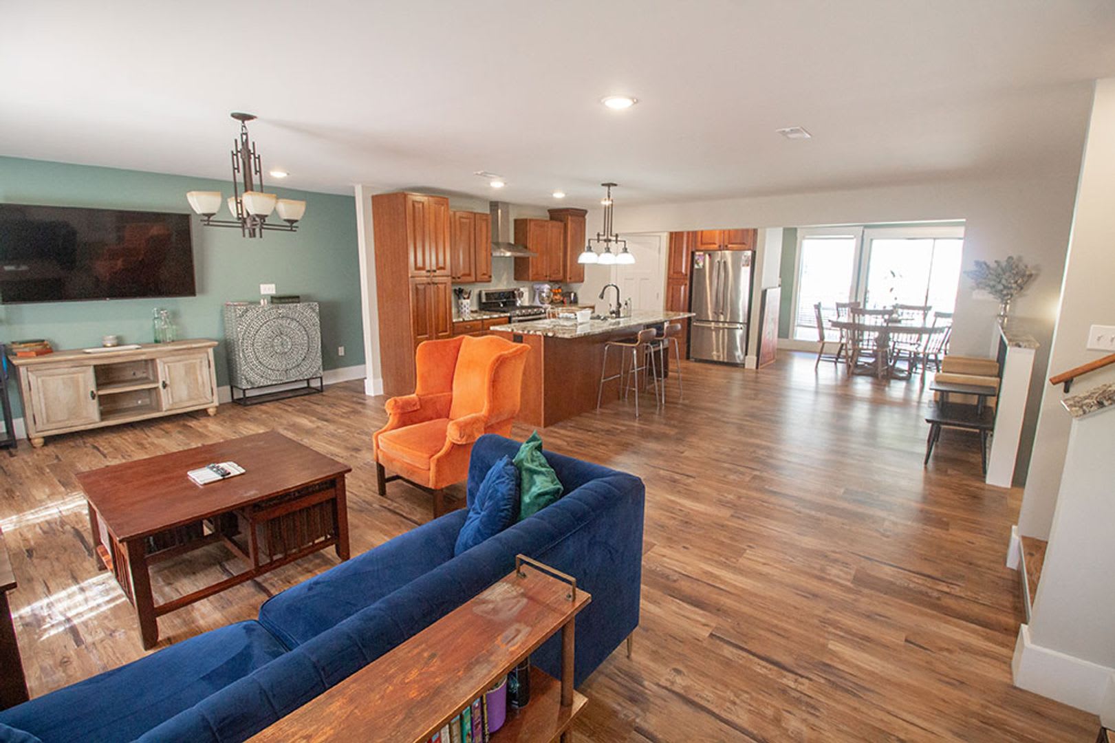 Modern 4bd Home – photo 3