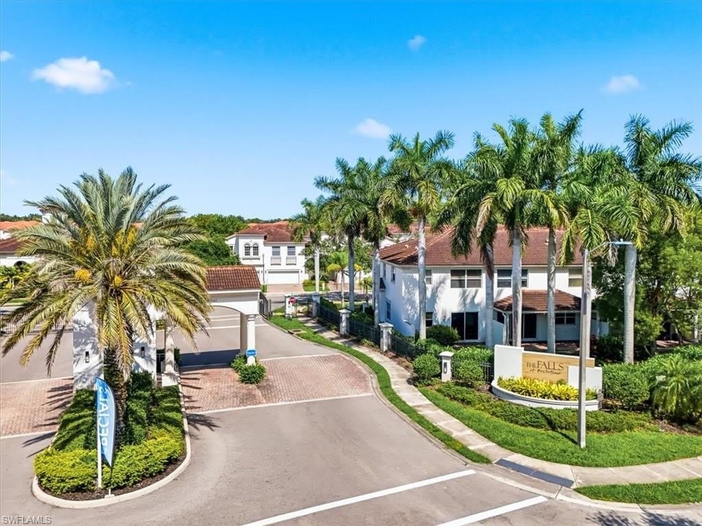 7070 VENICE Way – photo 2