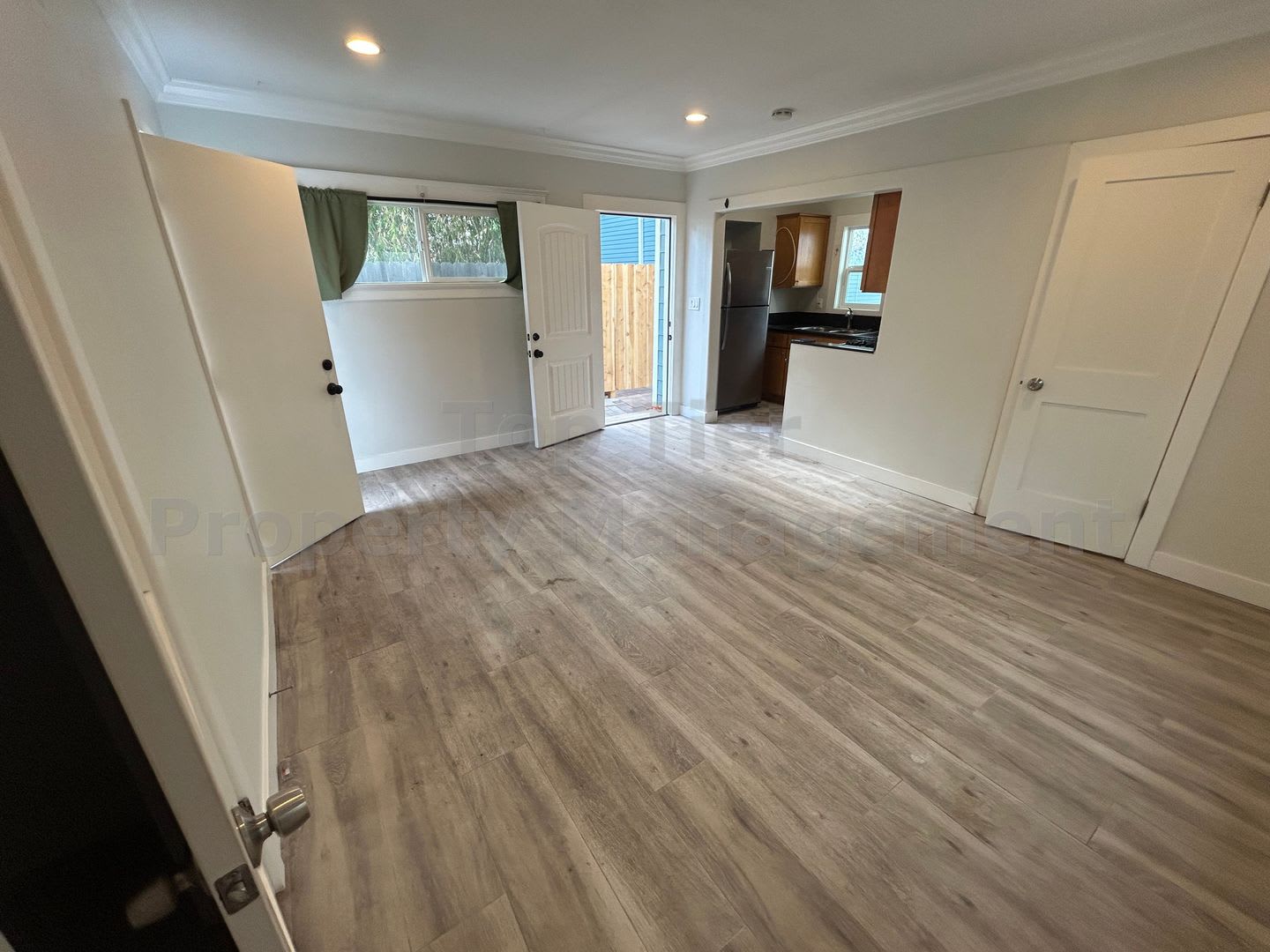 ***Charming Studio Cottage in South Park – photo 3