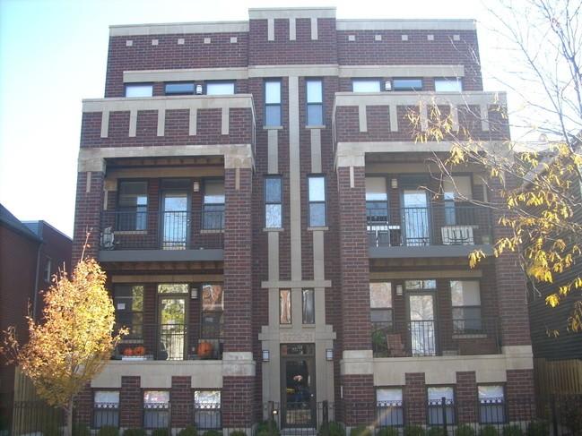 3231 Kenmore – photo 1
