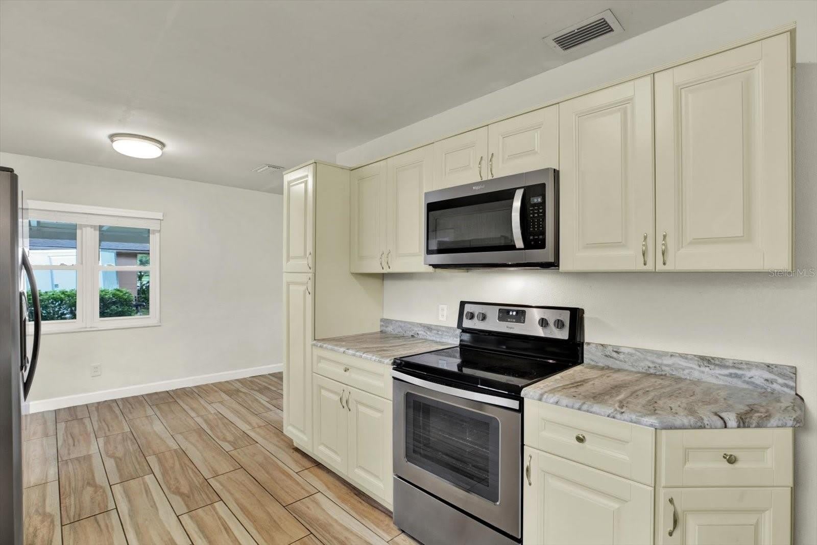 8567 RIDGE Road – photo 5