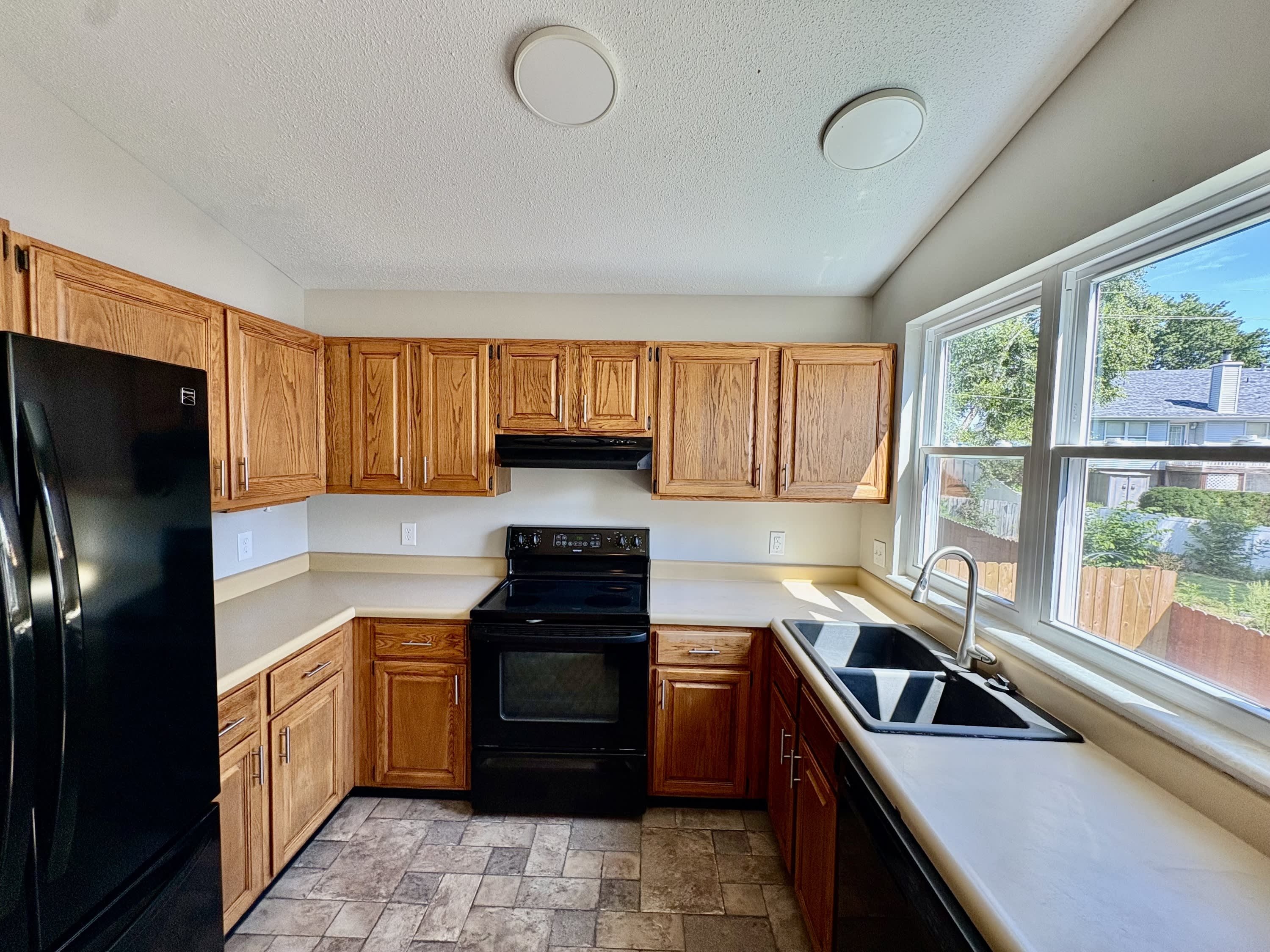 4 Shining Rock Drive B – photo 3