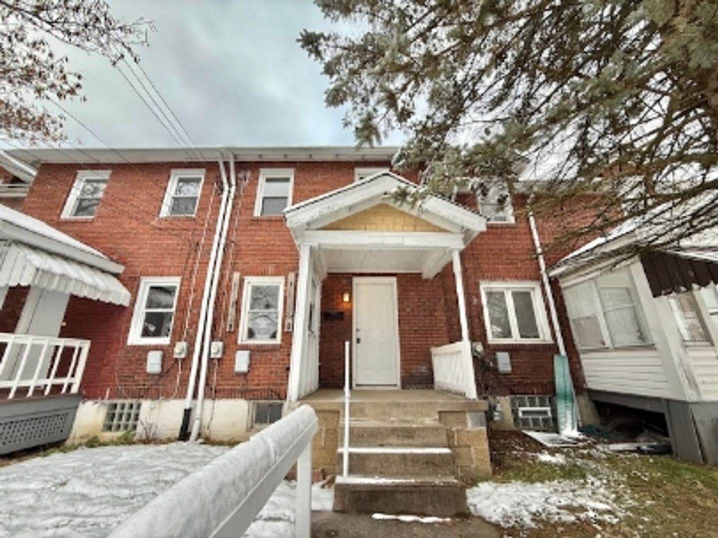 866 Vankirk St. Clairton, PA 15025 – photo 1