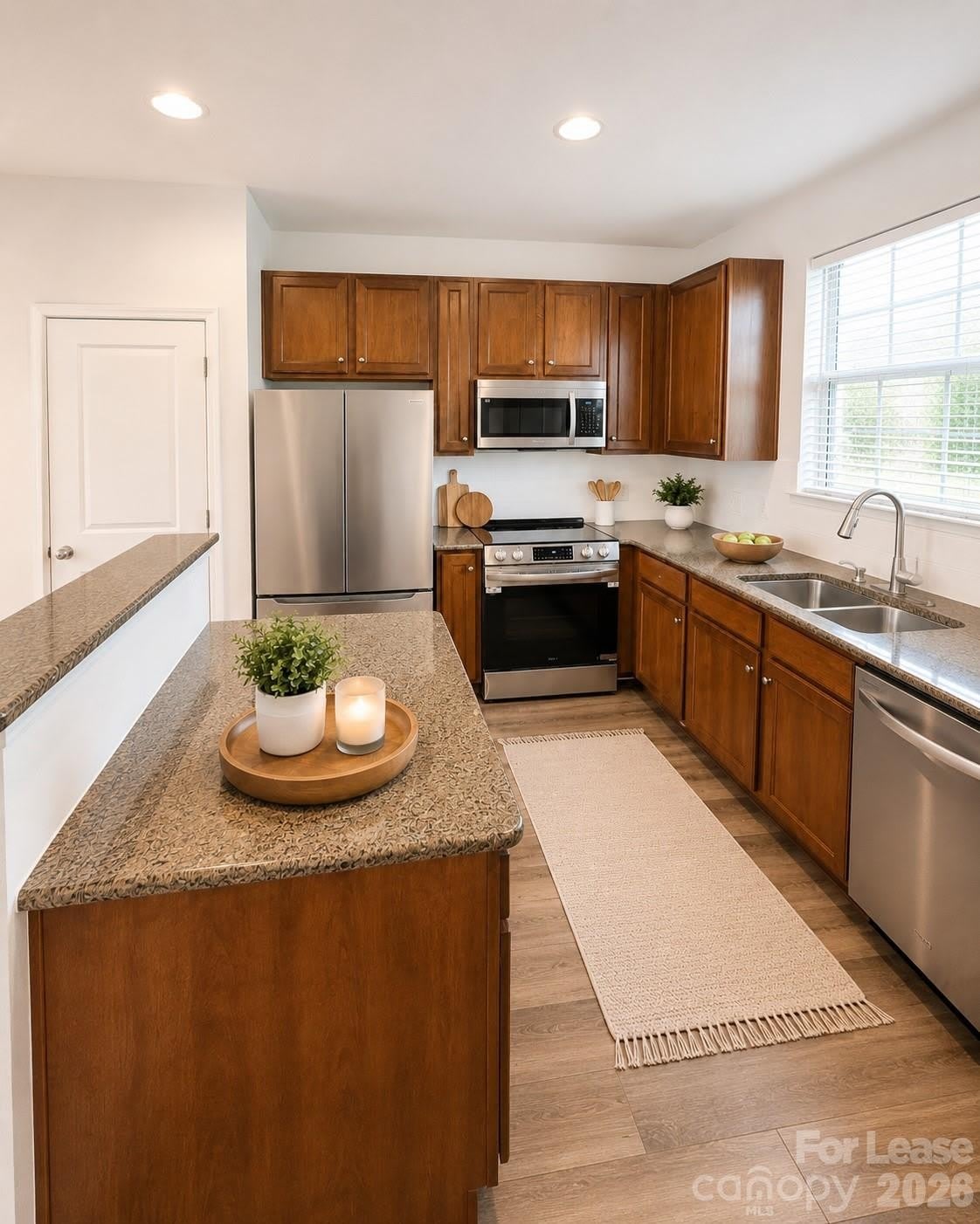 1600 Walnut View Drive – photo 3