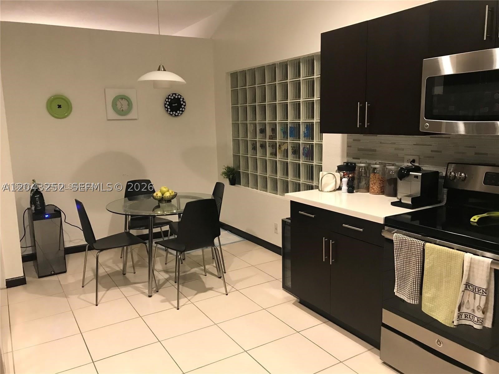 4729 NW 120th Dr – photo 2