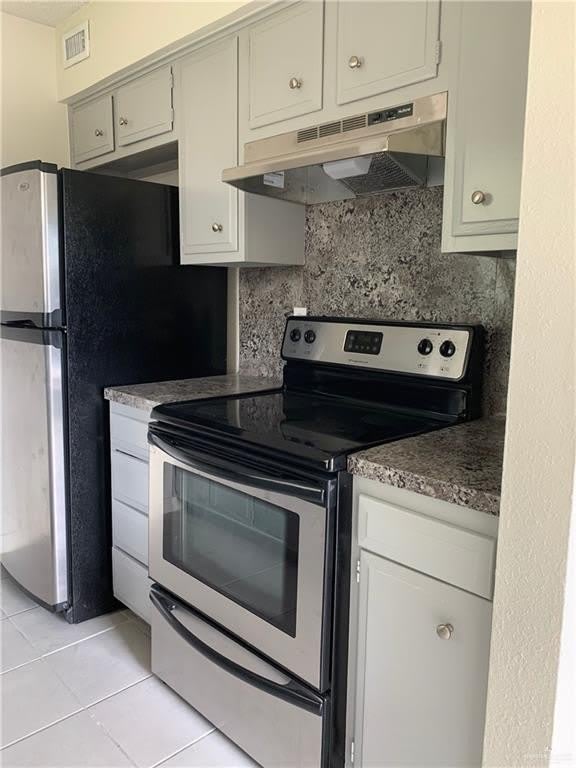 1805 Jason Avenue – photo 3