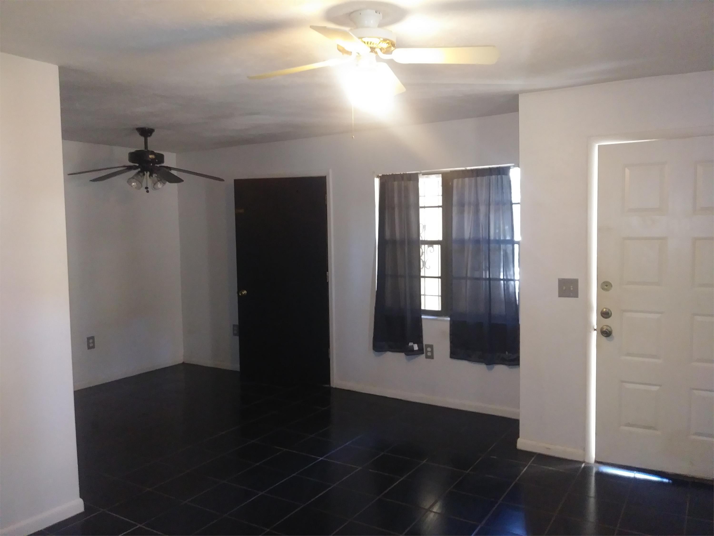 1723 Sw 68 Terrace – photo 3