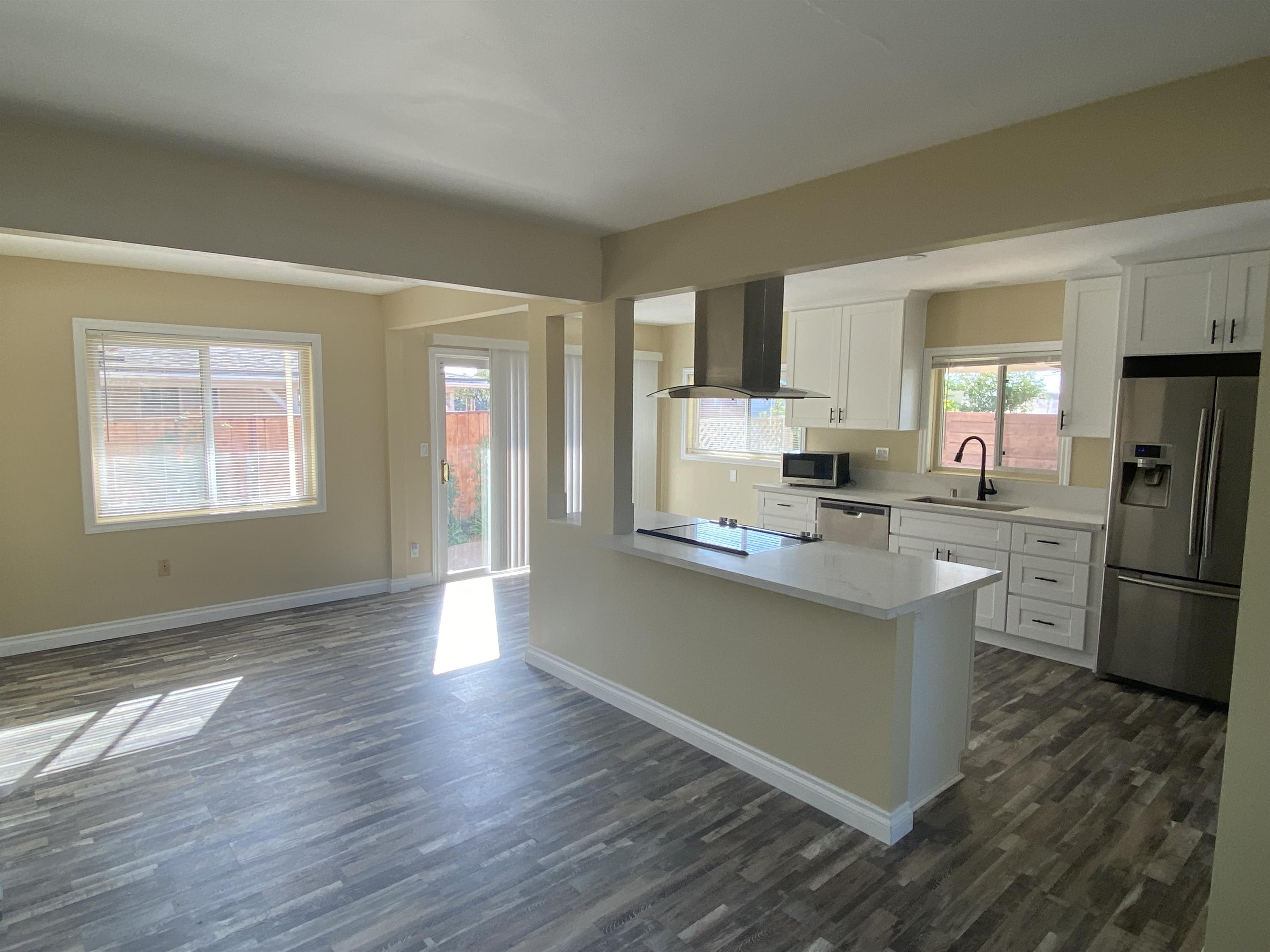68 5th Avenue – photo 2