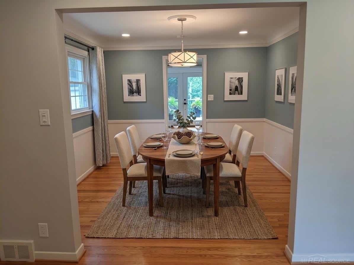 906 Putney Street – photo 5