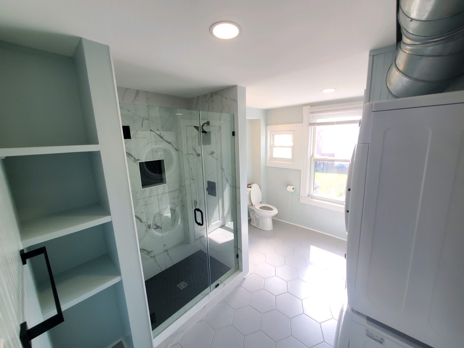1114 Columbia Street – photo 2