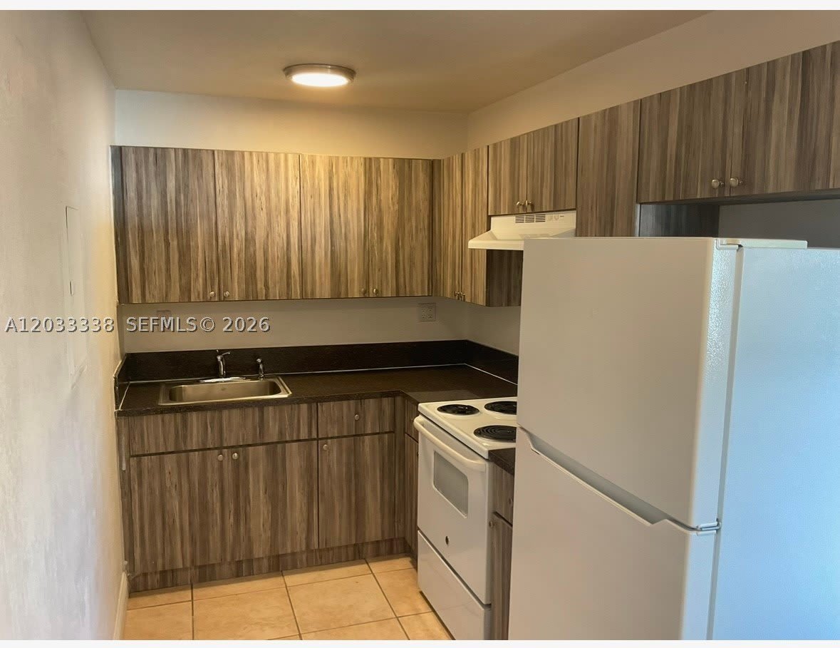 6780 SW 44th St – photo 4