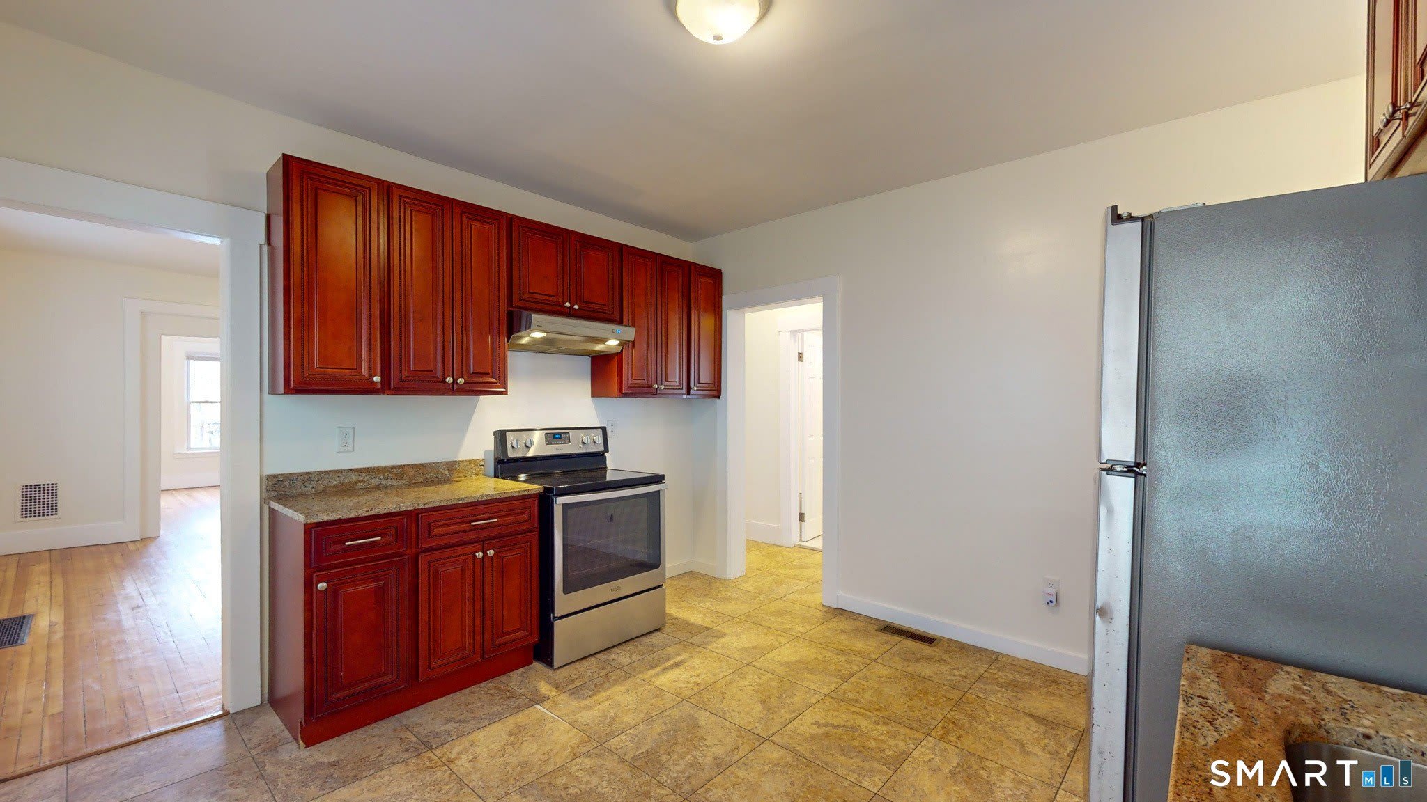 679 Winchester Avenue – photo 5