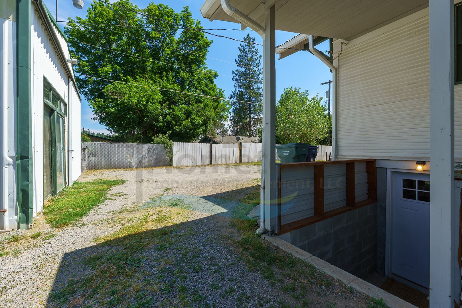 1 Bedroom 1 Bath Home with Off-Street Parking Available in Midtown Coeur d'Alene! – photo 5