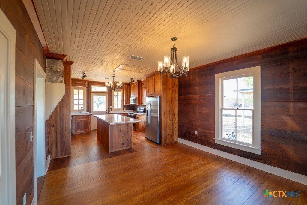 14851 U S Hwy 87 – photo 4