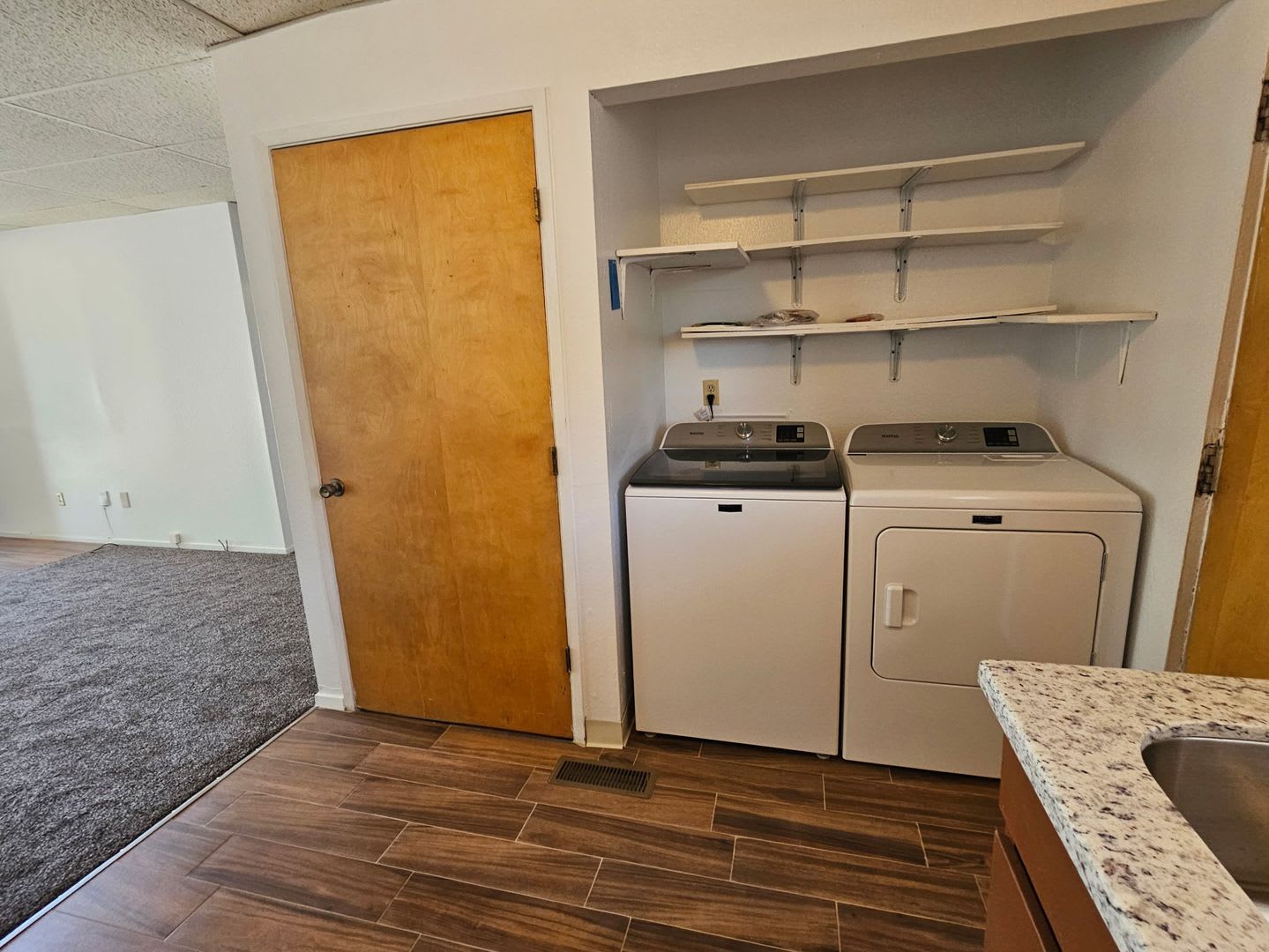 2 Bed 1 Bath Apartment in Historic Sparks – photo 4